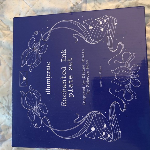 Illumicrate Divine Rivals Plates - Picture 2 of 4